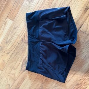 Lulu lemon hottie hot shorts